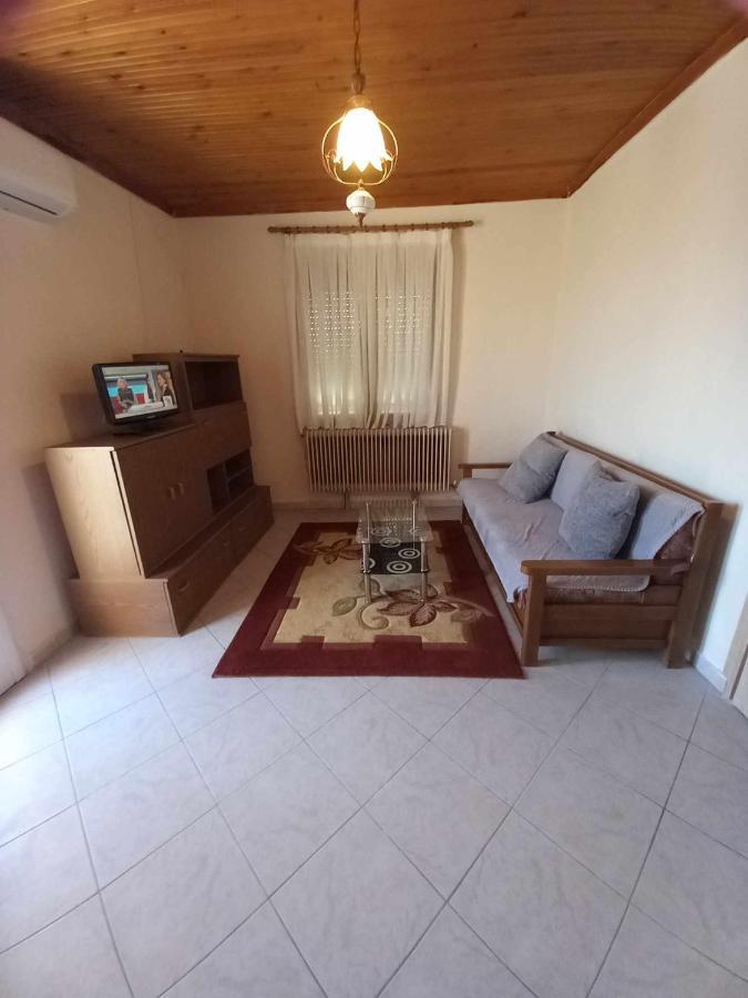 Villa Μονοκατοικια 3 Δωματιων Kateríni Exterior foto