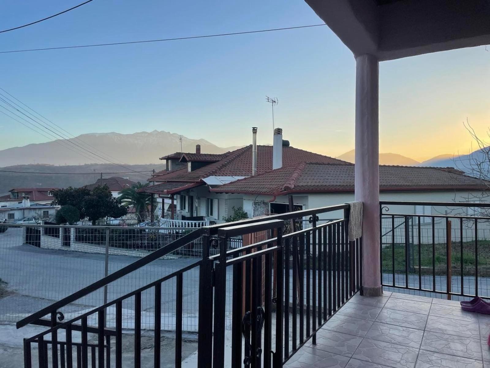 Villa Μονοκατοικια 3 Δωματιων Kateríni Exterior foto
